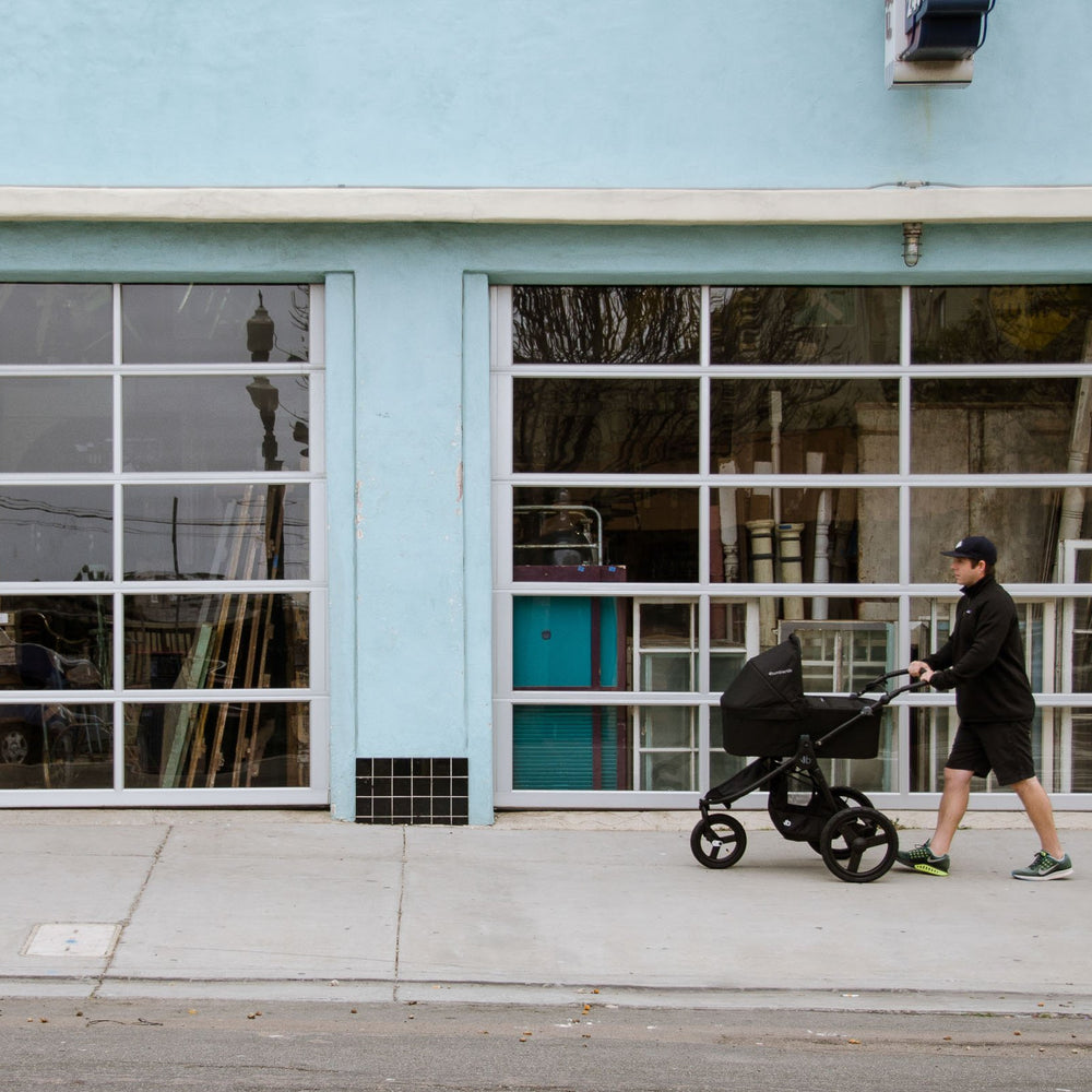 
                      
                        Bumbleride Speed in Matte Black with Bassinet 2 Global
                      
                    